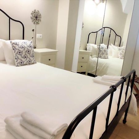 Apartamentos Turisticos Encanto Caces Εξωτερικό φωτογραφία