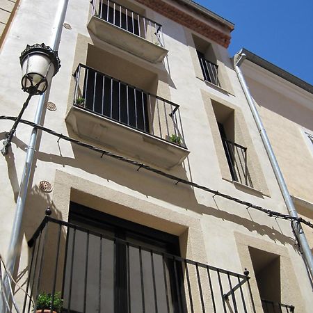 Apartamentos Turisticos Encanto Caces Εξωτερικό φωτογραφία