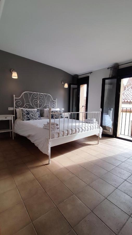 Apartamentos Turisticos Encanto Caces Εξωτερικό φωτογραφία