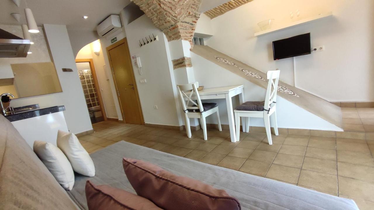 Apartamentos Turisticos Encanto Caces Εξωτερικό φωτογραφία