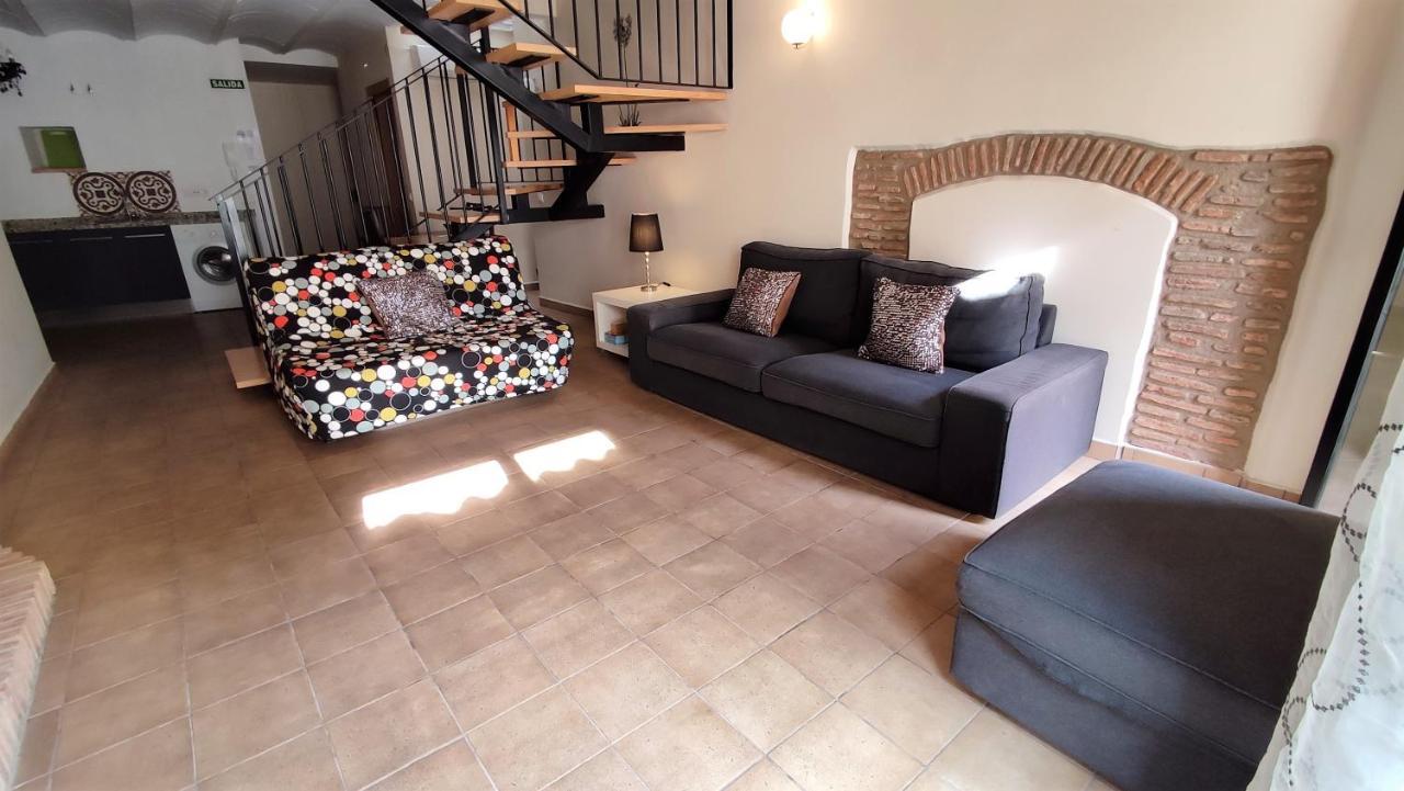 Apartamentos Turisticos Encanto Caces Εξωτερικό φωτογραφία