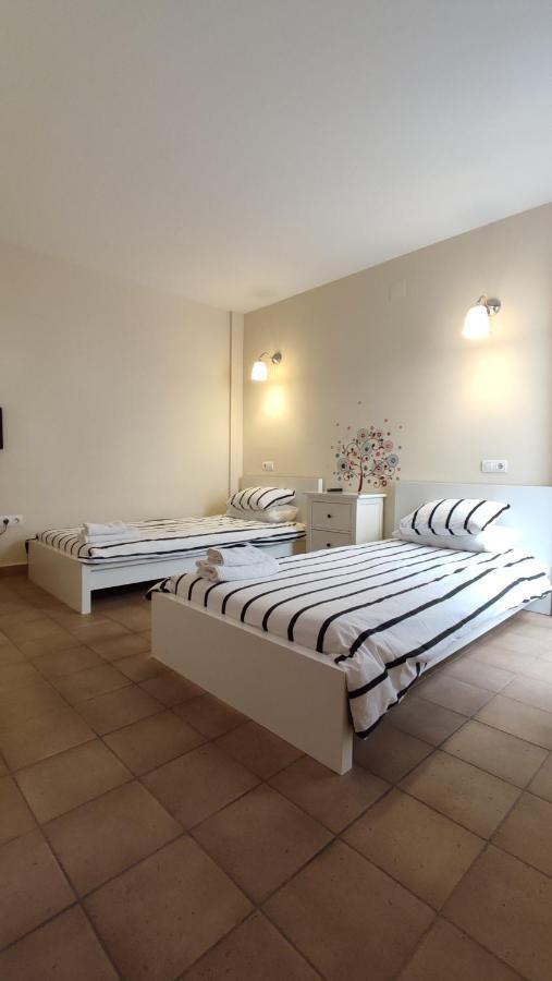 Apartamentos Turisticos Encanto Caces Εξωτερικό φωτογραφία