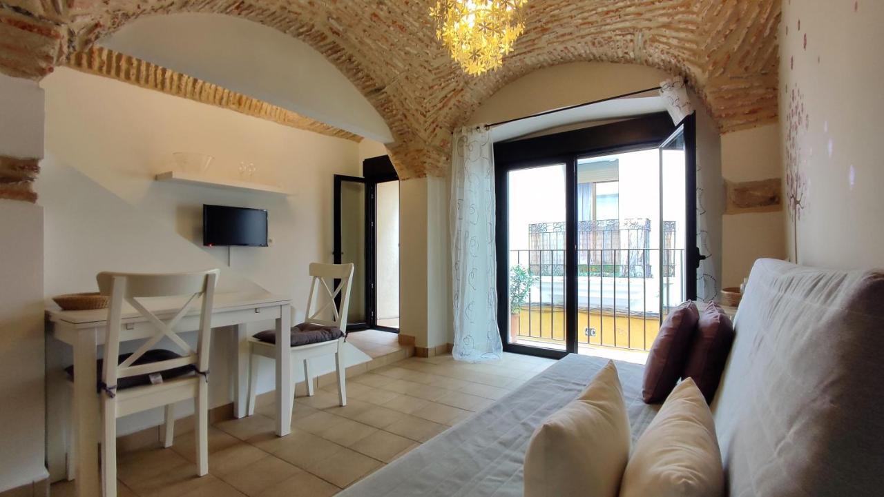 Apartamentos Turisticos Encanto Caces Εξωτερικό φωτογραφία