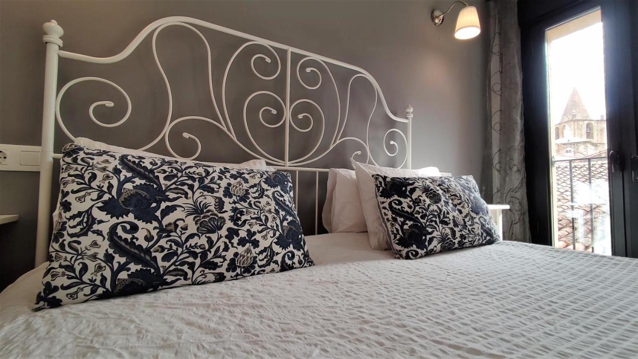 Apartamentos Turisticos Encanto Caces Εξωτερικό φωτογραφία