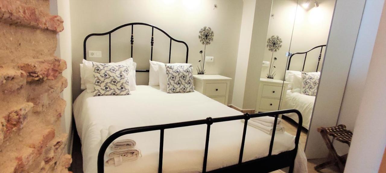 Apartamentos Turisticos Encanto Caces Εξωτερικό φωτογραφία
