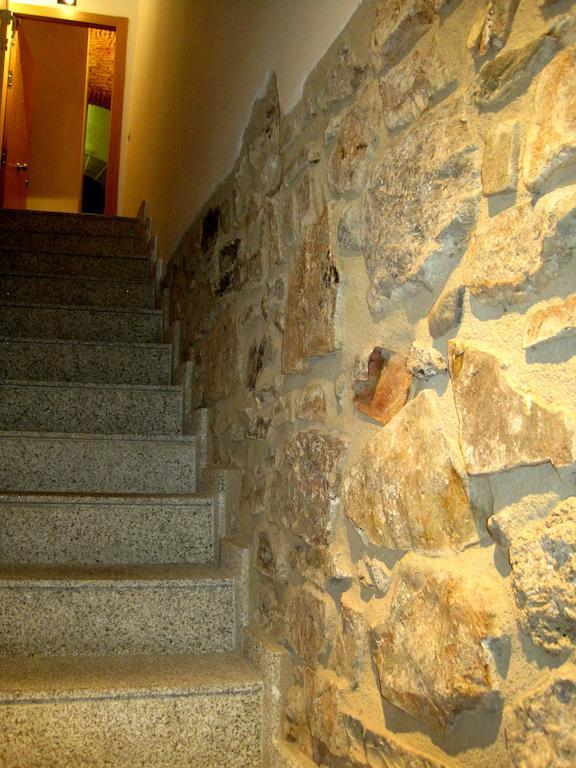 Apartamentos Turisticos Encanto Caces Εξωτερικό φωτογραφία