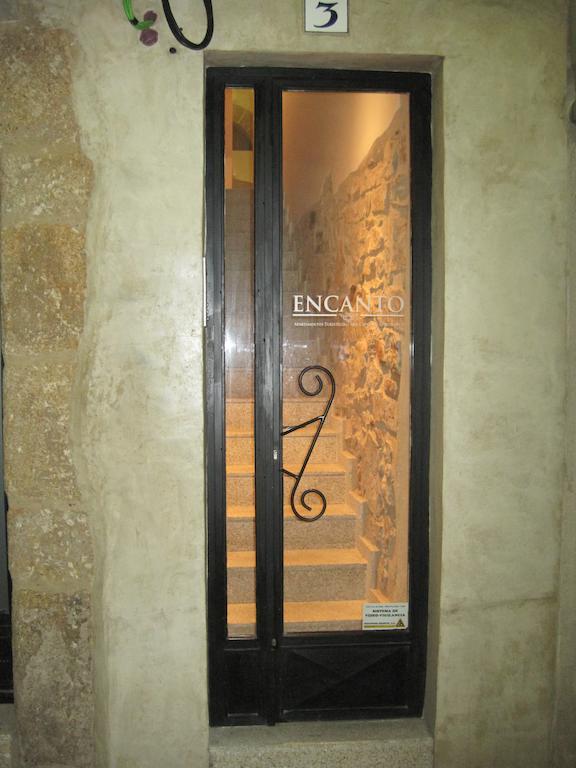 Apartamentos Turisticos Encanto Caces Εξωτερικό φωτογραφία